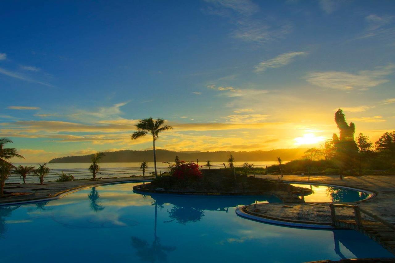Casabaio Paradise Resort Likupang Buitenkant foto